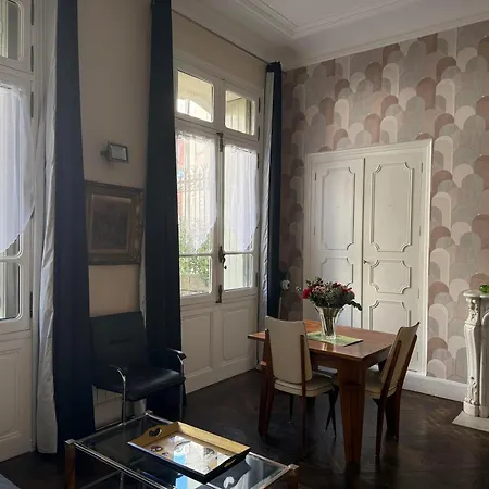 Апартаменты 30 M2 Avec Jardin Dans Maison De Maitre Безье